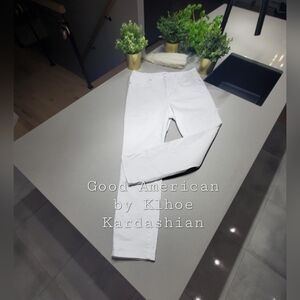 GOOD AMERICAN BY KHLOÉ KARDASHIAN Sublime Jeans Blanc Extensible